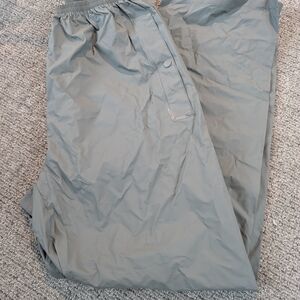 Columbia Men's Light Gray Cargo Pants